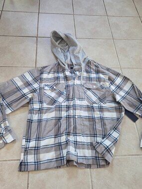 NEW Men's large Trinity Coast button down hoodie top